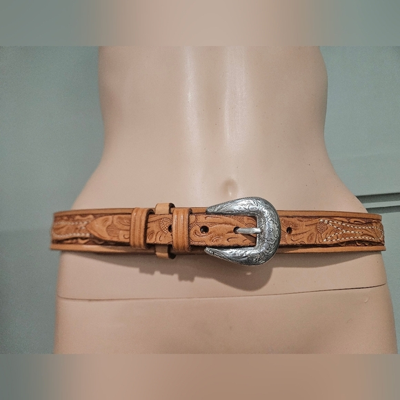 Vintage Looper Tooled Leather Western Belt Brown Engraved Buckle Size 34 Unisex. main image 11